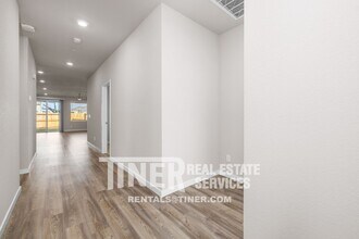 4224 Roanne Wy in Rancho Cordova, CA - Building Photo - Building Photo