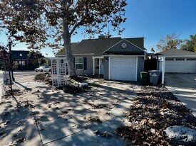 4502 Euclid Ave in San Diego, CA - Building Photo