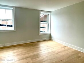 423 Broadway in Saratoga Springs, NY - Building Photo - Building Photo