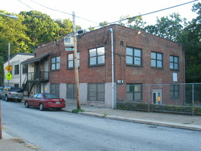 200 Krams Ave in Philadelphia, PA - Building Photo - Building Photo