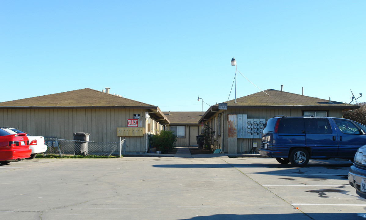 1123 Del Monte Ave in Salinas, CA - Foto de edificio