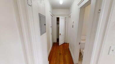 1111 Boylston St, Unit 4 in Boston, MA - Building Photo - Building Photo