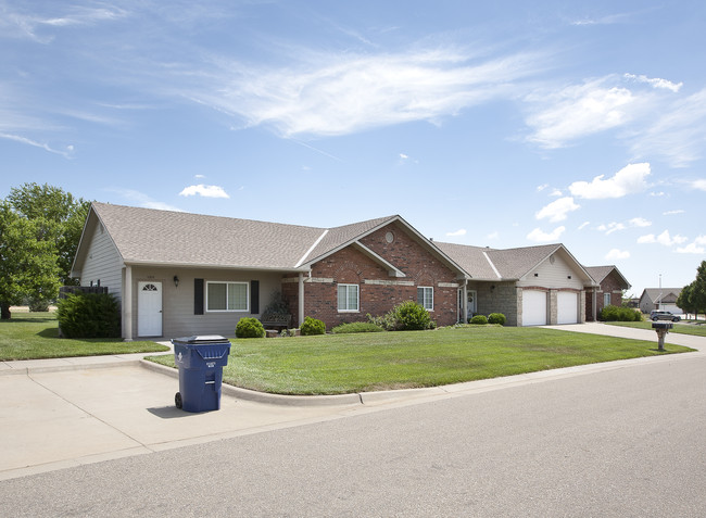 Villas at Hampton Lake