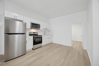 2943 W Oxford St in Philadelphia, PA - Building Photo - Building Photo