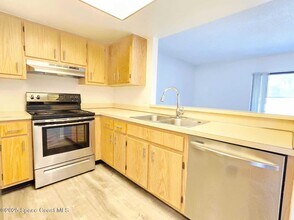 2809 Rhonda Ln in Melbourne, FL - Building Photo - Building Photo