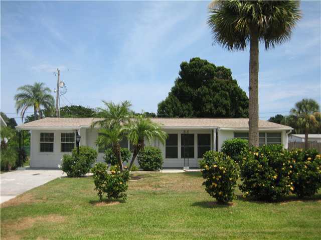 property at 1550 5th Ct