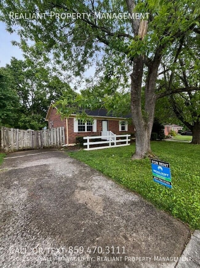 property at 233 Shreveport Dr