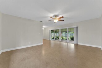 4450 NE 18th Ave in Oakland Park, FL - Building Photo - Building Photo