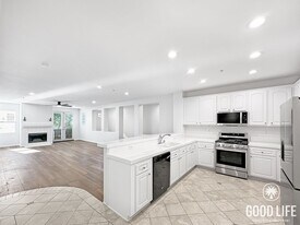 30 Taquitz in Irvine, CA - Building Photo