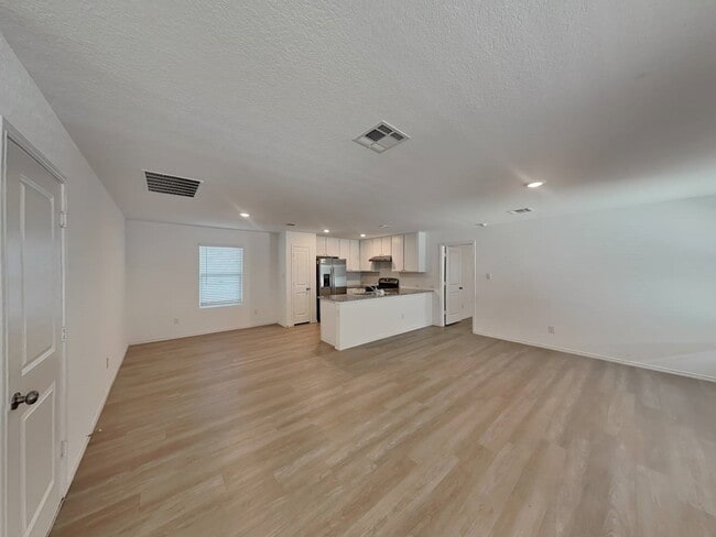 4120 Waterfall Cv in San Antonio, TX - Building Photo - Building Photo