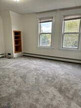 39 Wilmore Rd in Little Falls, NJ - Building Photo - Building Photo