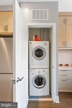 2550 17th St NW in Washington, DC - Building Photo - Building Photo