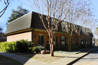 1261 Lavista Rd NE in Atlanta, GA - Building Photo - Building Photo