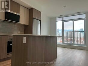 30 Dreamers Wy in Toronto, ON - Building Photo - Building Photo