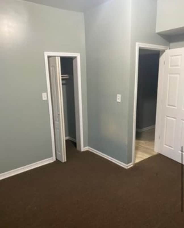 7700 S Cornell Ave in Chicago, IL - Building Photo - Building Photo