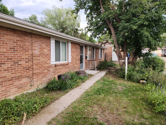 1513 Custer Ave in Colorado Springs, CO - Building Photo - Building Photo