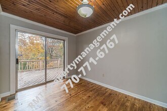1202 GA-124 in Hoschton, GA - Building Photo - Building Photo