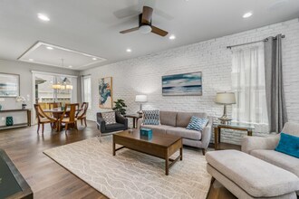 459 Zeppelin Wy in Fort Collins, CO - Foto de edificio - Building Photo