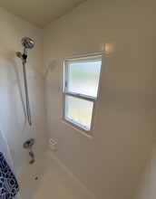 1721 N Glenoaks Blvd, Unit 1721 in Burbank, CA - Foto de edificio - Building Photo