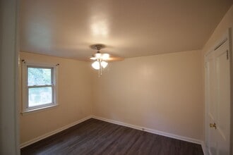 13 Paynter Dr in Wilmington, DE - Building Photo - Building Photo