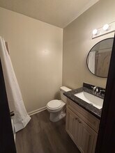 4220 Lac Couture Dr, Unit A in Harvey, LA - Building Photo - Building Photo