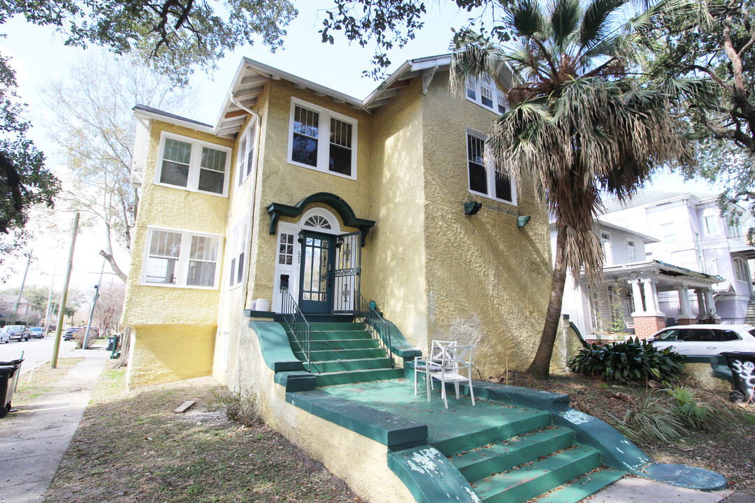 3302 Napoleon Ave, Unit A in New Orleans, LA - Foto de edificio