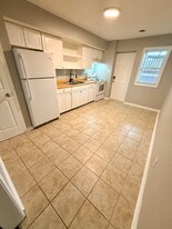 2128 Will Fant Dr in Lexington, KY - Building Photo