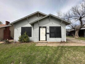 2012 Monroe St in Wichita Falls, TX - Building Photo