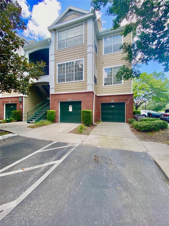 property at 13015 Plantation Park Cir