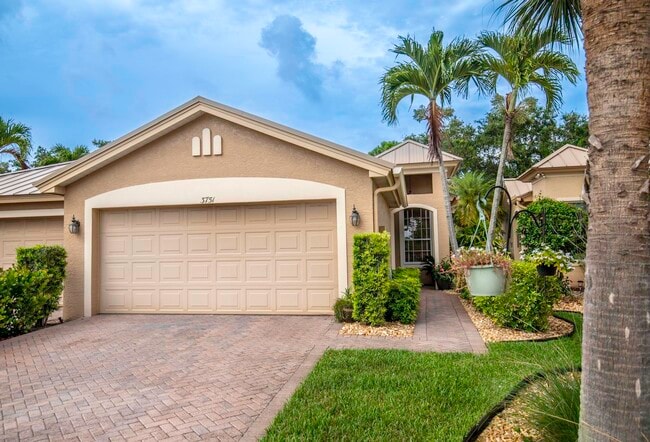 3751 NW Willow Creek Dr in Jensen Beach, FL - Building Photo - Building Photo