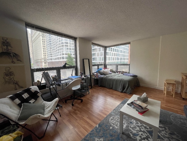 property at 440 N Wabash Ave