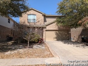 6723 Karnes Leaf in San Antonio, TX - Building Photo - Building Photo