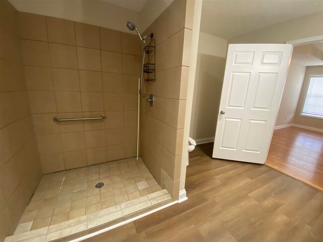 1442 Calgary Way in Bowling Green, KY - Building Photo - Building Photo