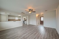 9406 Tolken Way in Sugar Land, TX - Building Photo - Building Photo