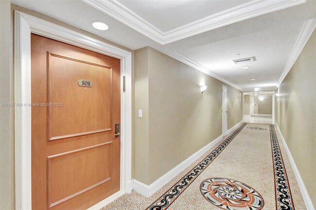 2000 Island Blvd in Aventura, FL - Building Photo - Building Photo