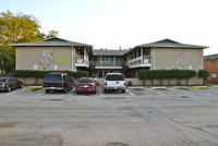 Kelly Apartments in Arlington, TX - Building Photo - Building Photo