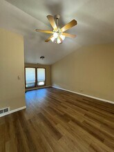 2245 NW Cabrillo Ct in Roseburg, OR - Building Photo - Building Photo