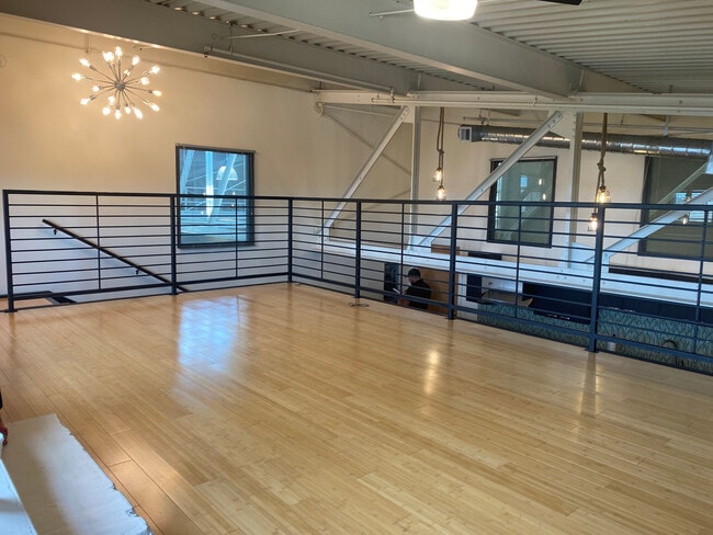 300 Tijeras Ave NE, Unit 411 in Albuquerque, NM - Foto de edificio - Building Photo