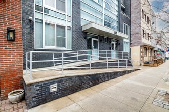 152 Withers St in Brooklyn, NY - Foto de edificio - Building Photo