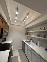 5750 N Camino Esplendora in Tucson, AZ - Building Photo