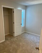12065 Grizzly Ln in New Port Richey, FL - Foto de edificio - Building Photo