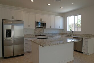 41515 Stanford Rd in Palm Desert, CA - Building Photo - Building Photo