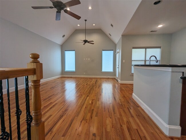 330 Cage St in Houston, TX - Building Photo - Building Photo