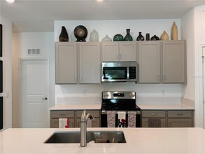 4240 Thurso Wy in Fort Pierce, FL - Building Photo - Building Photo