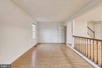 18 Indian Hills Ct in Rockville, MD - Building Photo - Building Photo