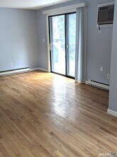 165 South St in Vernon, CT - Building Photo - Building Photo