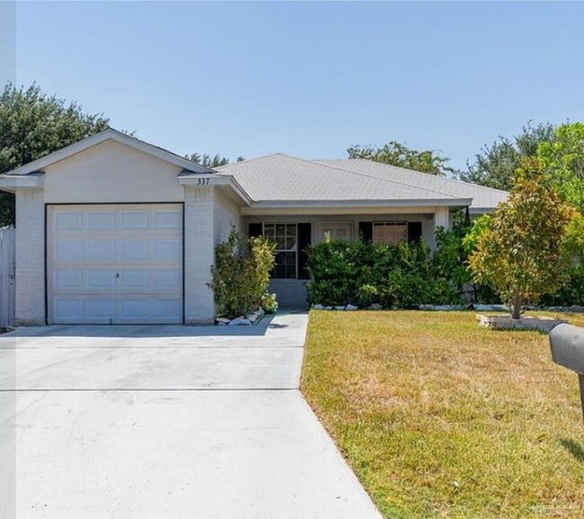 337 Roundup Cir in Edinburg, TX - Building Photo - Building Photo