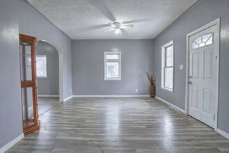 1328 Linden Ave in South Bend, IN - Building Photo - Building Photo