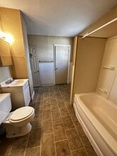 1022 Ridenbaugh St in St. Joseph, MO - Building Photo - Building Photo
