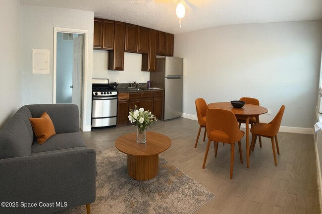 6100 Ridgewood Ave in Cocoa Beach, FL - Building Photo - Building Photo